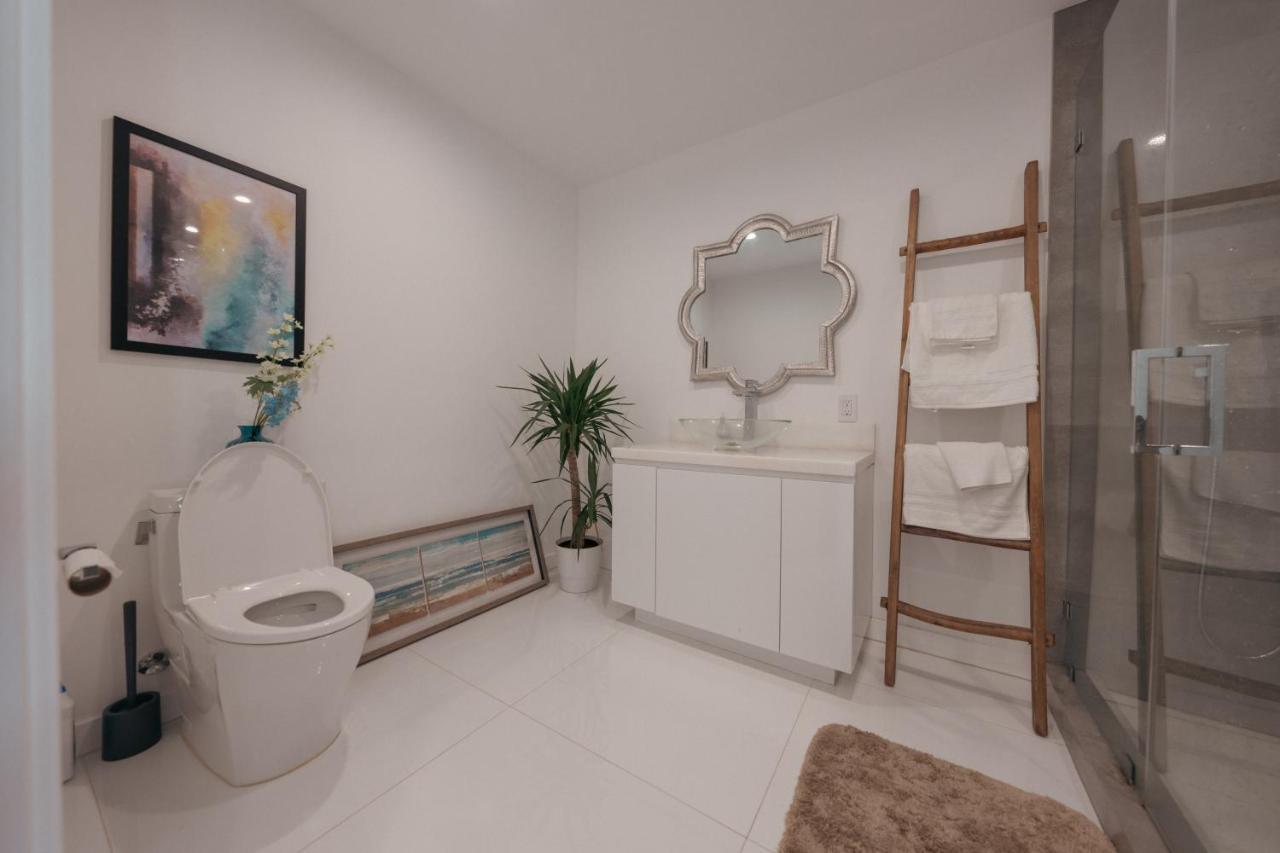 Exclusive Hillside Hideaway-Private Room Лос Анджелис Екстериор снимка